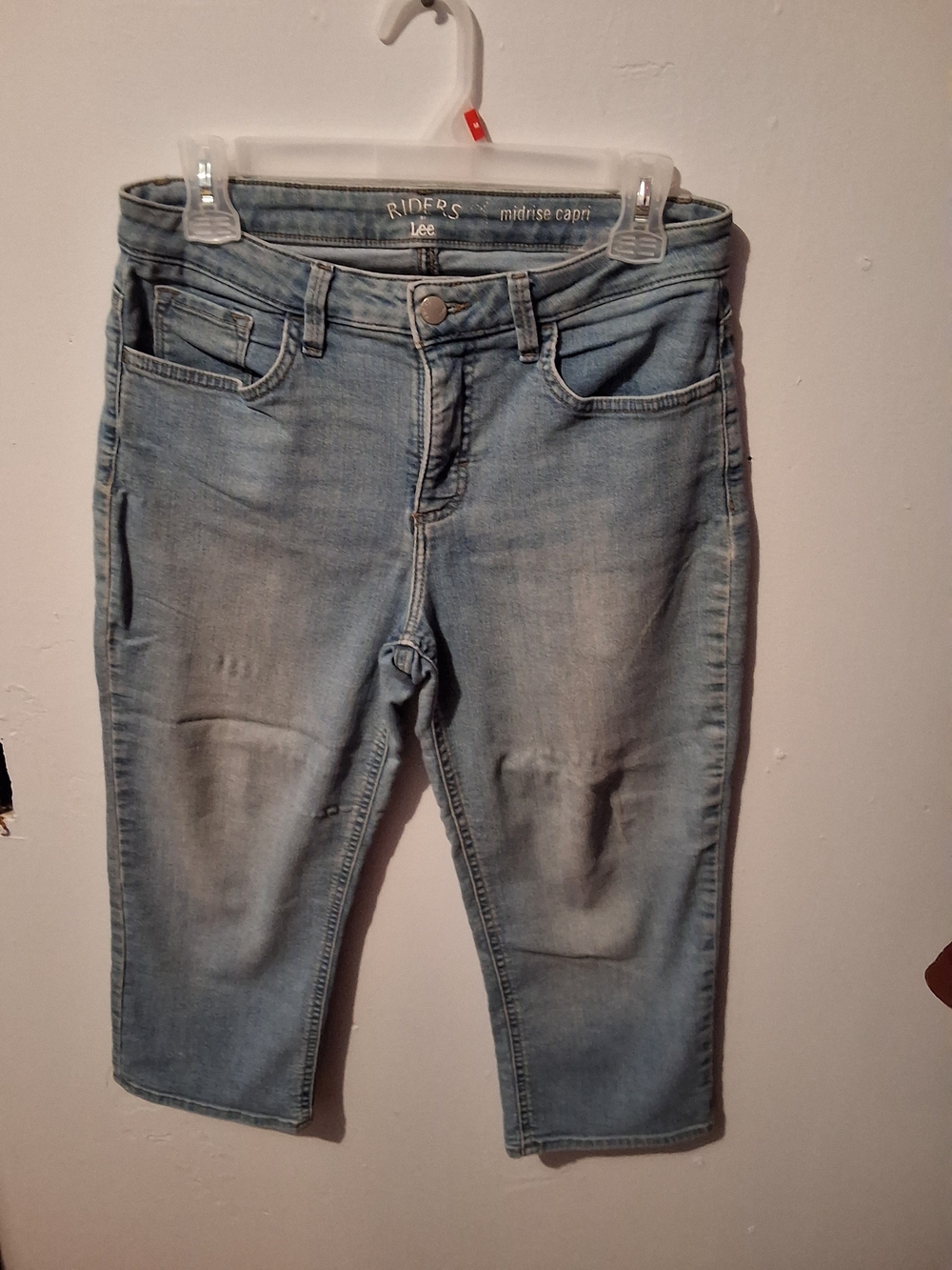 Lee Riders Midrise Capri Jeans - Light Blue